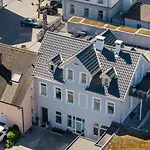 Zeitlos Zuhause *